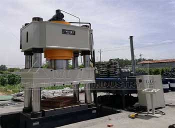 1000吨四柱油压机YW32-1000T耐火砖成型压力机